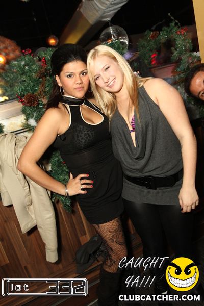 Lot332 nightclub photo 93 - December 26th, 2010