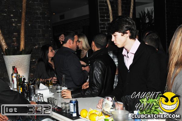 Lot332 nightclub photo 105 - December 29th, 2010