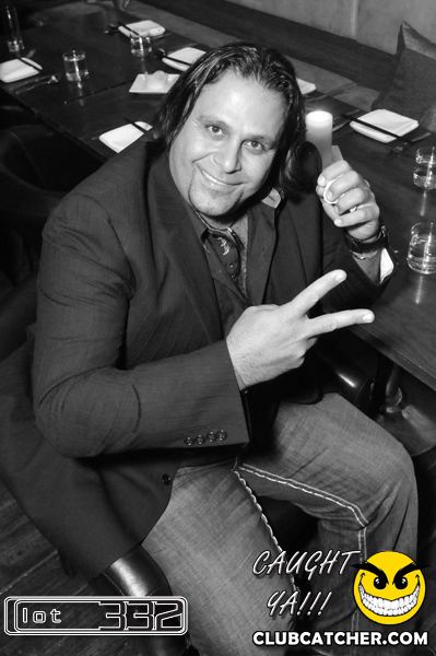 Lot332 nightclub photo 28 - December 29th, 2010