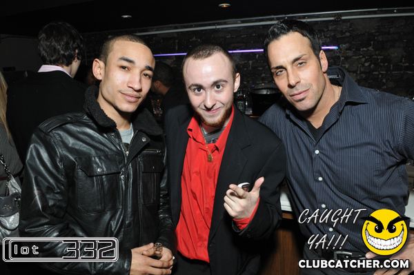 Lot332 nightclub photo 48 - December 29th, 2010