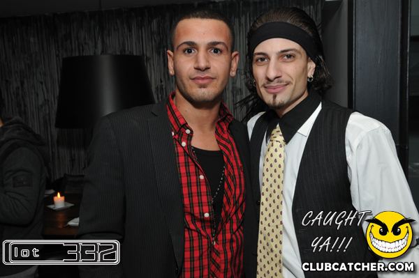 Lot332 nightclub photo 82 - December 29th, 2010