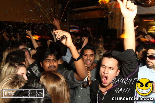 Lot332 nightclub photo 1 - December 31st, 2010