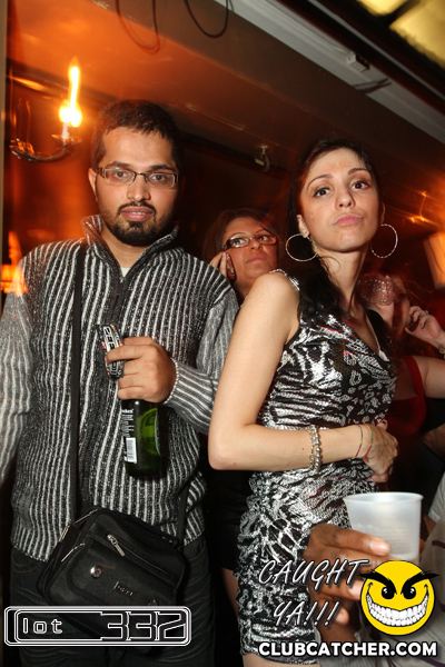 Lot332 nightclub photo 17 - December 31st, 2010