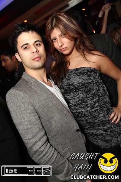 Lot332 nightclub photo 18 - December 31st, 2010