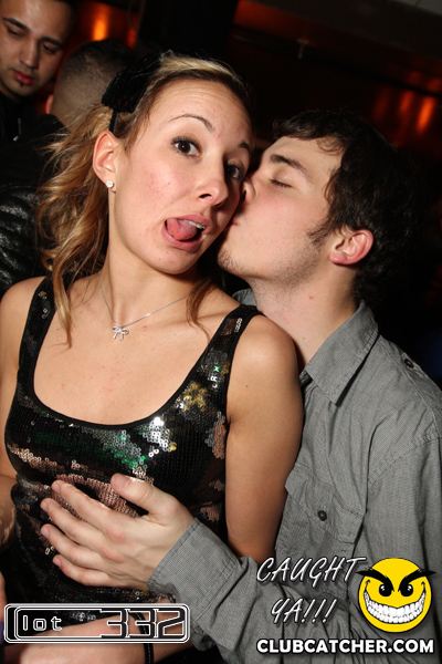 Lot332 nightclub photo 19 - December 31st, 2010