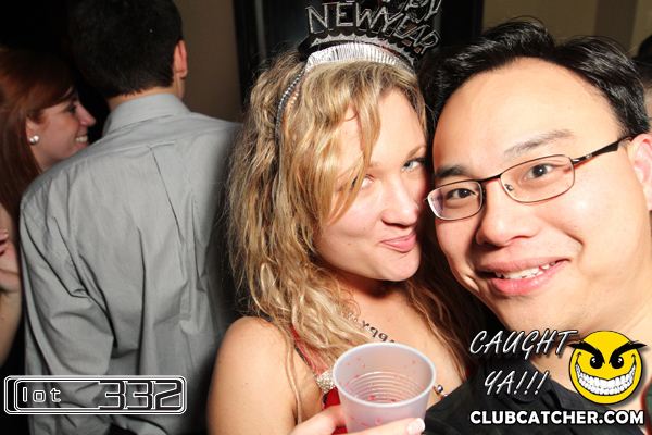 Lot332 nightclub photo 20 - December 31st, 2010