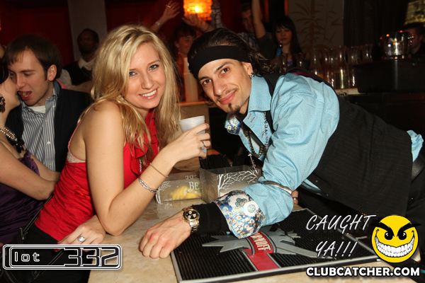 Lot332 nightclub photo 42 - December 31st, 2010