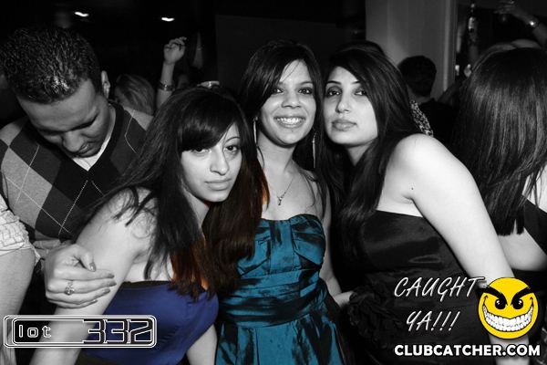 Lot332 nightclub photo 68 - December 31st, 2010