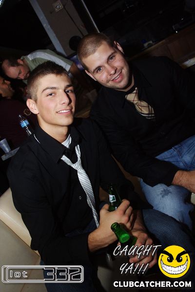 Lot332 nightclub photo 163 - January 1st, 2011