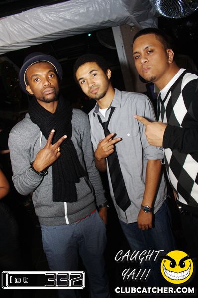 Lot332 nightclub photo 55 - January 1st, 2011