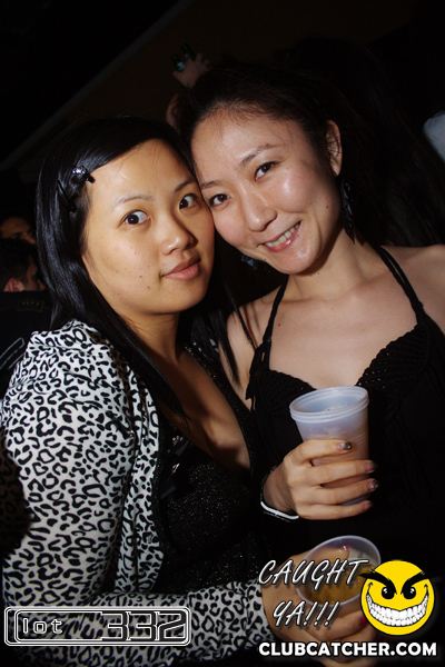 Lot332 nightclub photo 74 - January 1st, 2011