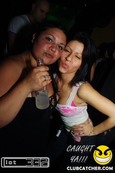 Lot332 nightclub photo 80 - January 1st, 2011