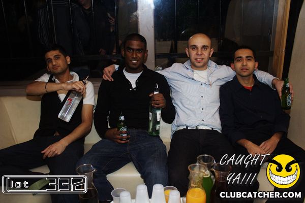 Lot332 nightclub photo 87 - January 1st, 2011