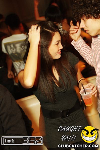 Lot332 nightclub photo 62 - January 7th, 2011