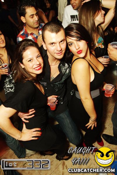 Lot332 nightclub photo 64 - January 7th, 2011