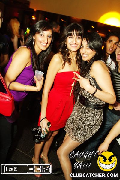 Lot332 nightclub photo 80 - January 7th, 2011