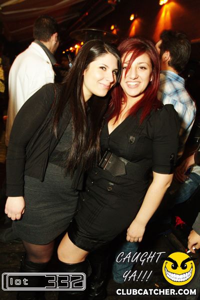 Lot332 nightclub photo 99 - January 7th, 2011