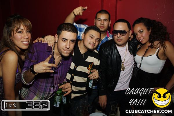 Lot332 nightclub photo 109 - January 8th, 2011