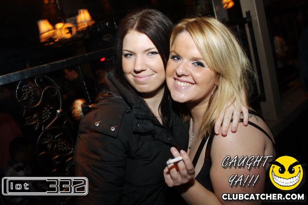Lot332 nightclub photo 128 - January 8th, 2011