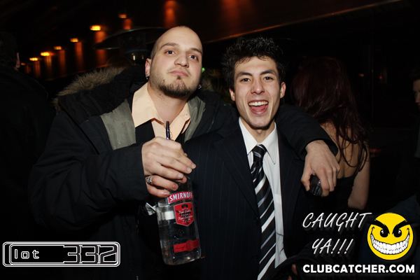 Lot332 nightclub photo 14 - January 8th, 2011