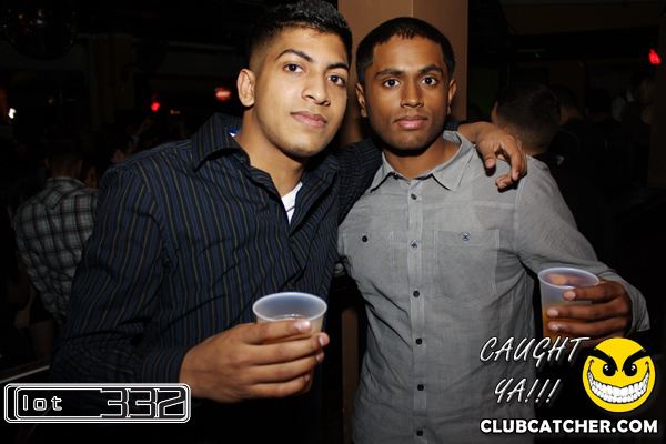 Lot332 nightclub photo 144 - January 8th, 2011