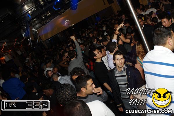 Lot332 nightclub photo 145 - January 8th, 2011