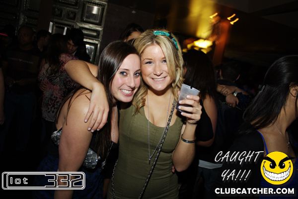 Lot332 nightclub photo 149 - January 8th, 2011