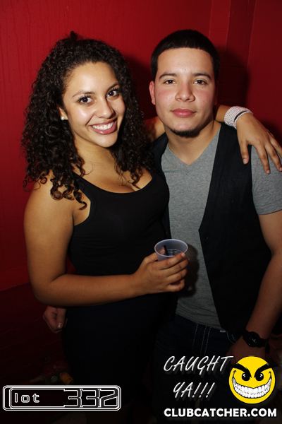 Lot332 nightclub photo 155 - January 8th, 2011