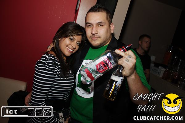 Lot332 nightclub photo 177 - January 8th, 2011