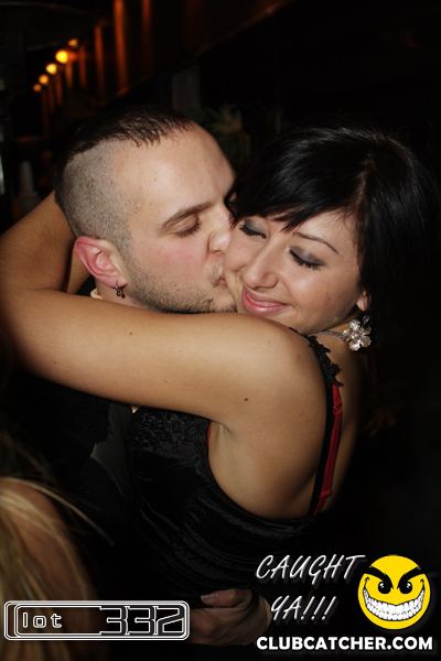 Lot332 nightclub photo 199 - January 8th, 2011