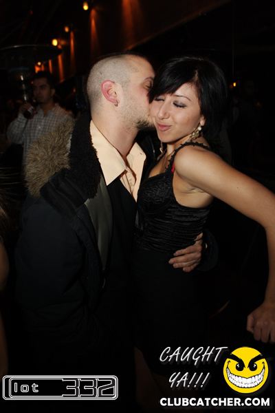 Lot332 nightclub photo 215 - January 8th, 2011