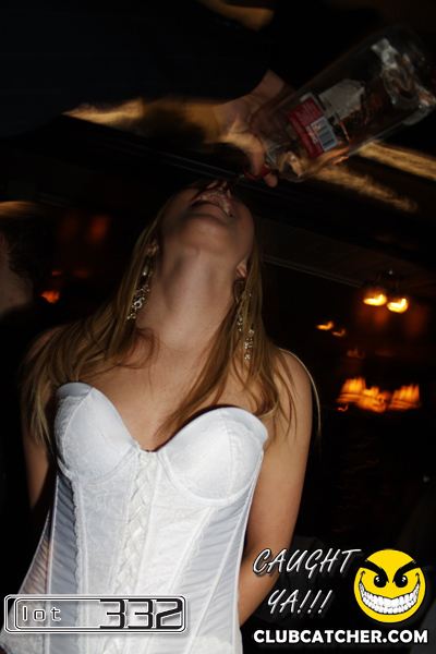 Lot332 nightclub photo 216 - January 8th, 2011