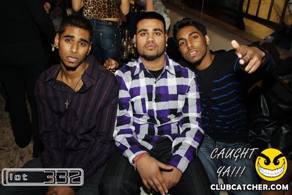 Lot332 nightclub photo 23 - January 8th, 2011