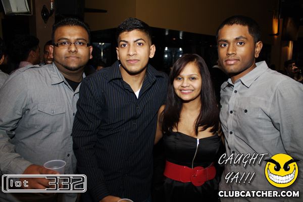 Lot332 nightclub photo 25 - January 8th, 2011