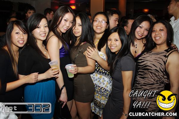 Lot332 nightclub photo 53 - January 8th, 2011