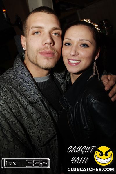 Lot332 nightclub photo 57 - January 8th, 2011