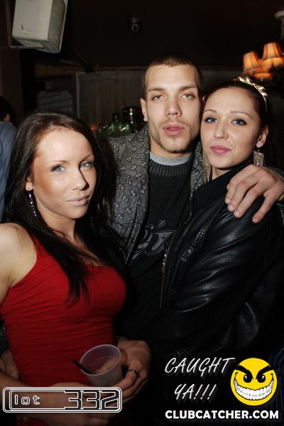 Lot332 nightclub photo 8 - January 8th, 2011