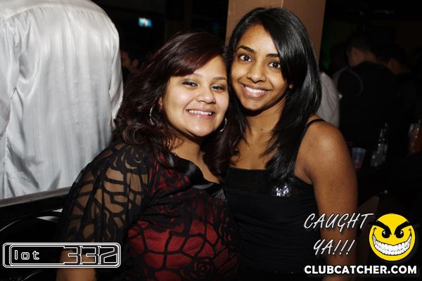Lot332 nightclub photo 72 - January 8th, 2011