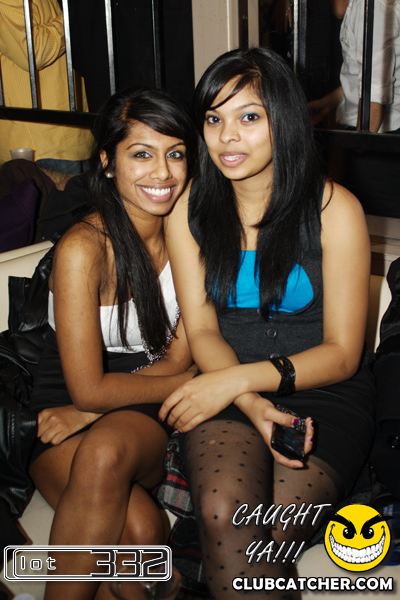 Lot332 nightclub photo 86 - January 8th, 2011