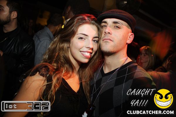 Lot332 nightclub photo 87 - January 8th, 2011