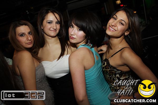 Lot332 nightclub photo 89 - January 8th, 2011