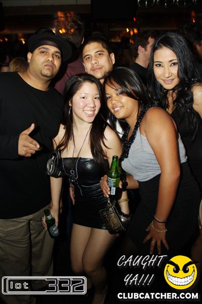 Lot332 nightclub photo 91 - January 8th, 2011