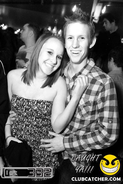 Lot332 nightclub photo 105 - January 14th, 2011