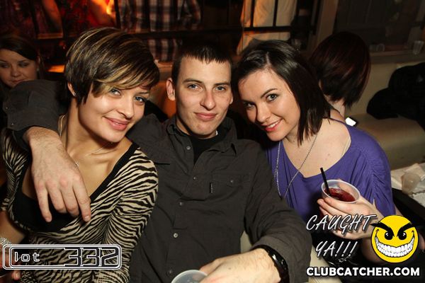 Lot332 nightclub photo 136 - January 14th, 2011