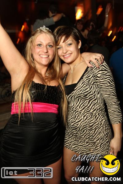 Lot332 nightclub photo 146 - January 14th, 2011