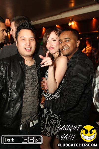 Lot332 nightclub photo 156 - January 14th, 2011