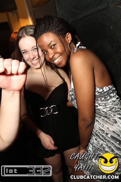 Lot332 nightclub photo 182 - January 14th, 2011