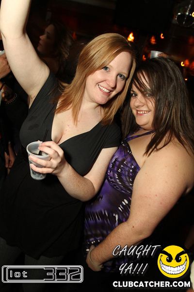 Lot332 nightclub photo 222 - January 14th, 2011