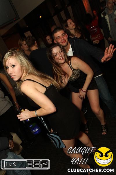 Lot332 nightclub photo 230 - January 14th, 2011