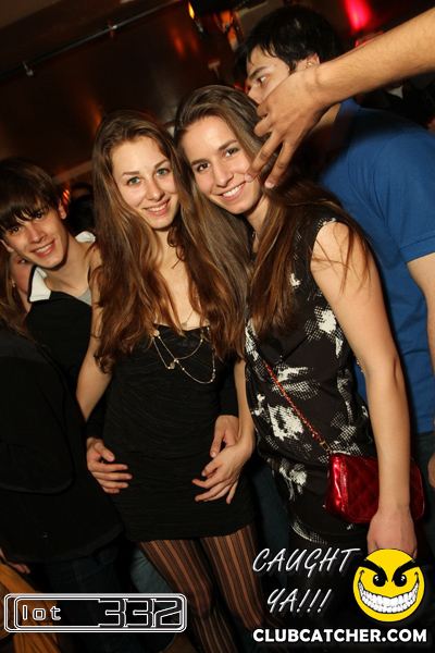 Lot332 nightclub photo 41 - January 14th, 2011